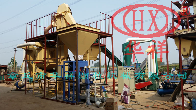 1697357710542329.jpg XKJ420飼料機(jī)組.jpg