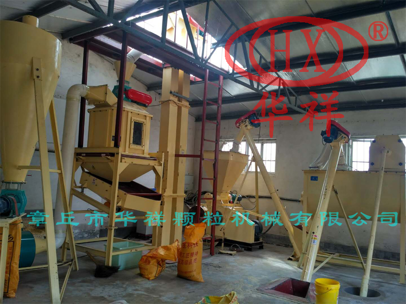 1697358781131376.jpg 膠州鴿子飼料機(jī)組.jpg