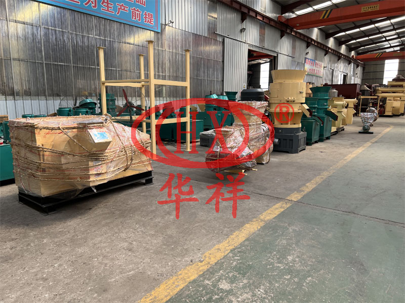 環(huán)模飼料顆粒機(jī).jpg 環(huán)模飼料顆粒機(jī).jpg