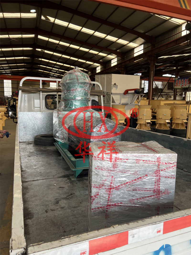 海參飼料顆粒機.jpg 海參飼料顆粒機.jpg