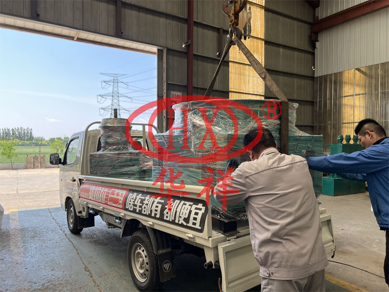 圓顆粒加工設(shè)備.jpg 圓顆粒加工設(shè)備.jpg