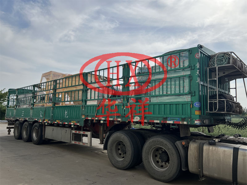 圓形顆粒肥料加工成套設(shè)備.jpg 圓形顆粒肥料加工成套設(shè)備.jpg