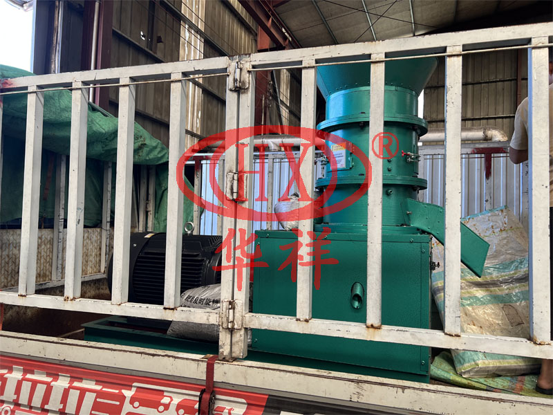 有機(jī)肥造粒機(jī).jpg 有機(jī)肥造粒機(jī).jpg